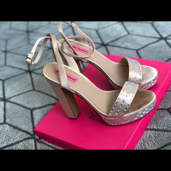 Betsey Johnson Allie Platform Evening Sandals - Picture 5 of 6